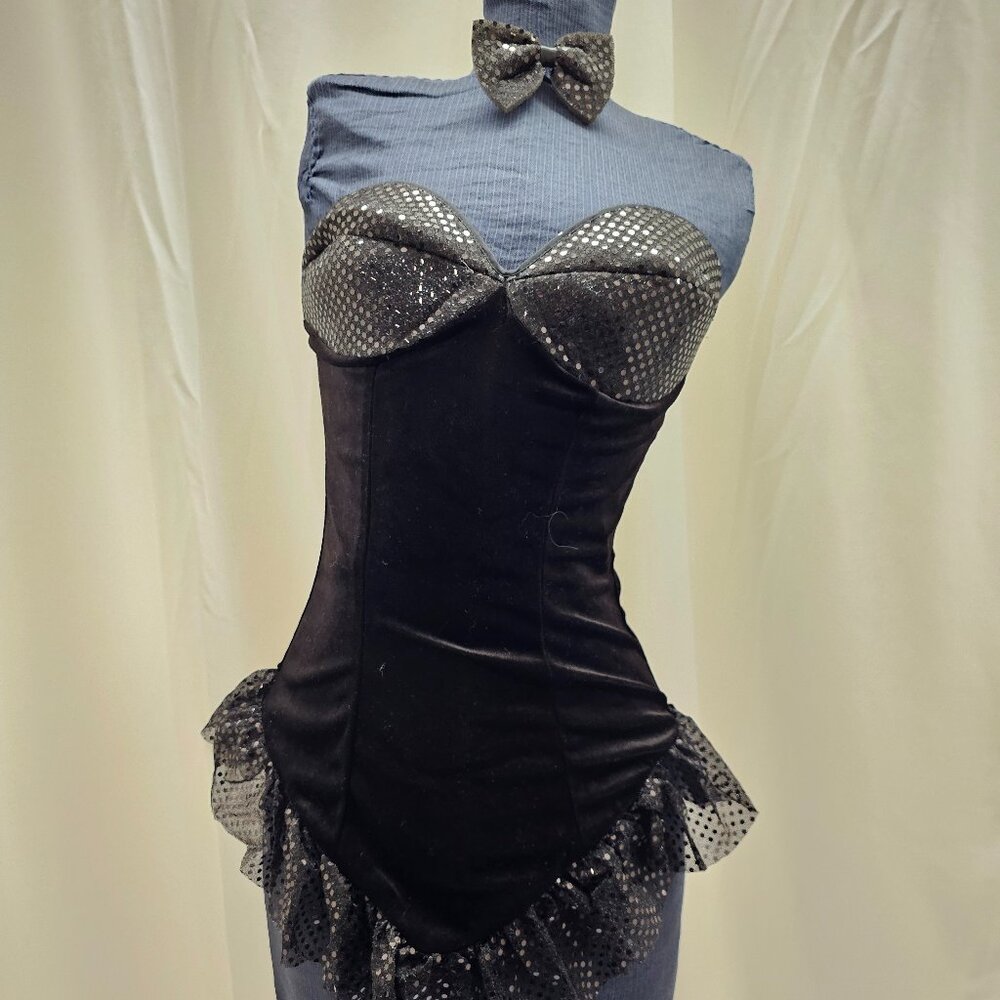 Sexy Showgirl Outfit